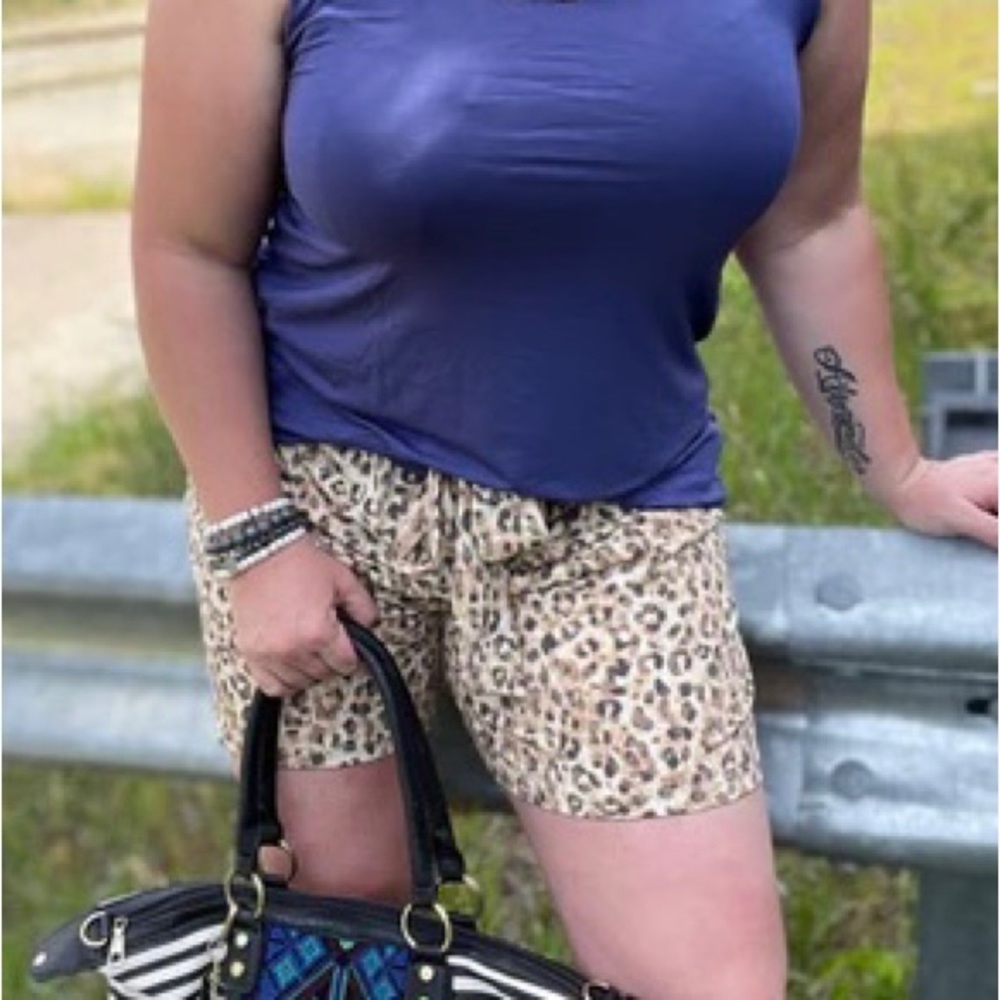 Ella shorts